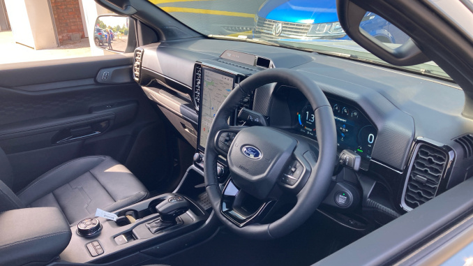 Ford Ranger Petrol Pick Up D/Cab Limited 2.3 EcoBoost PHEV 281 Auto - Image 6